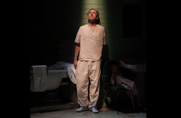 Photo Flash: First Look at Alan Cumming in Lincoln Center Festival's MACBETH  Image