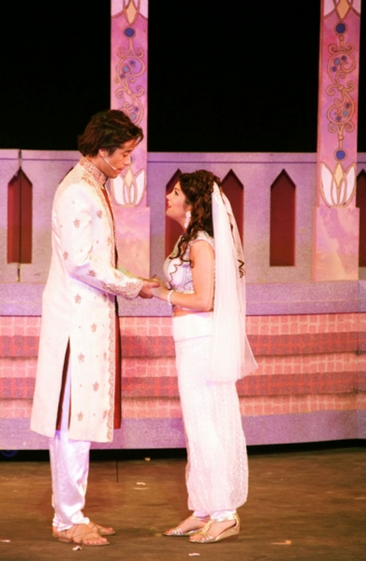 Photo Flash: First Look at Dan Domenech, Haley Carlucci & More in Tuacahn's ALADDIN Image