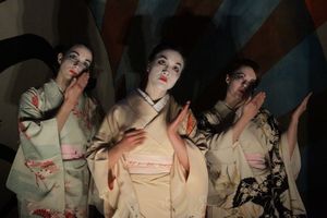 Lauren Mitchell, Thien-Kim Bui and Megan Skye Hale @ BroadwayWorld Lauren Mitchell, Thien-Kim Bui and Megan Skye Hale Photo