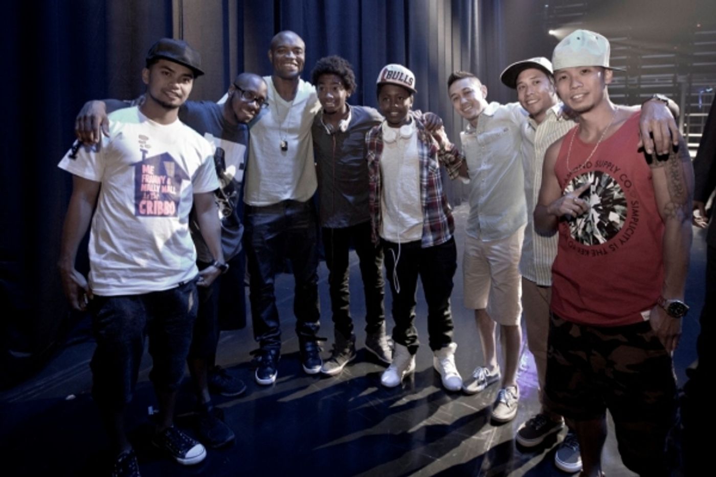 Photo Flash: UFC's Anderson Silva Visits Jabbawockeez MÜS.I.C. Show  Image