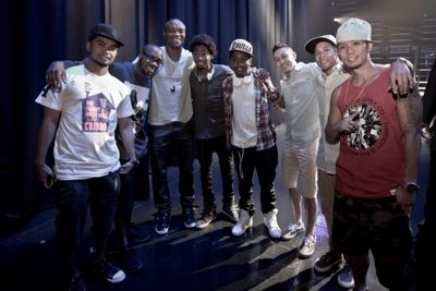 Anderson Silva with Jabbawockeez Photo