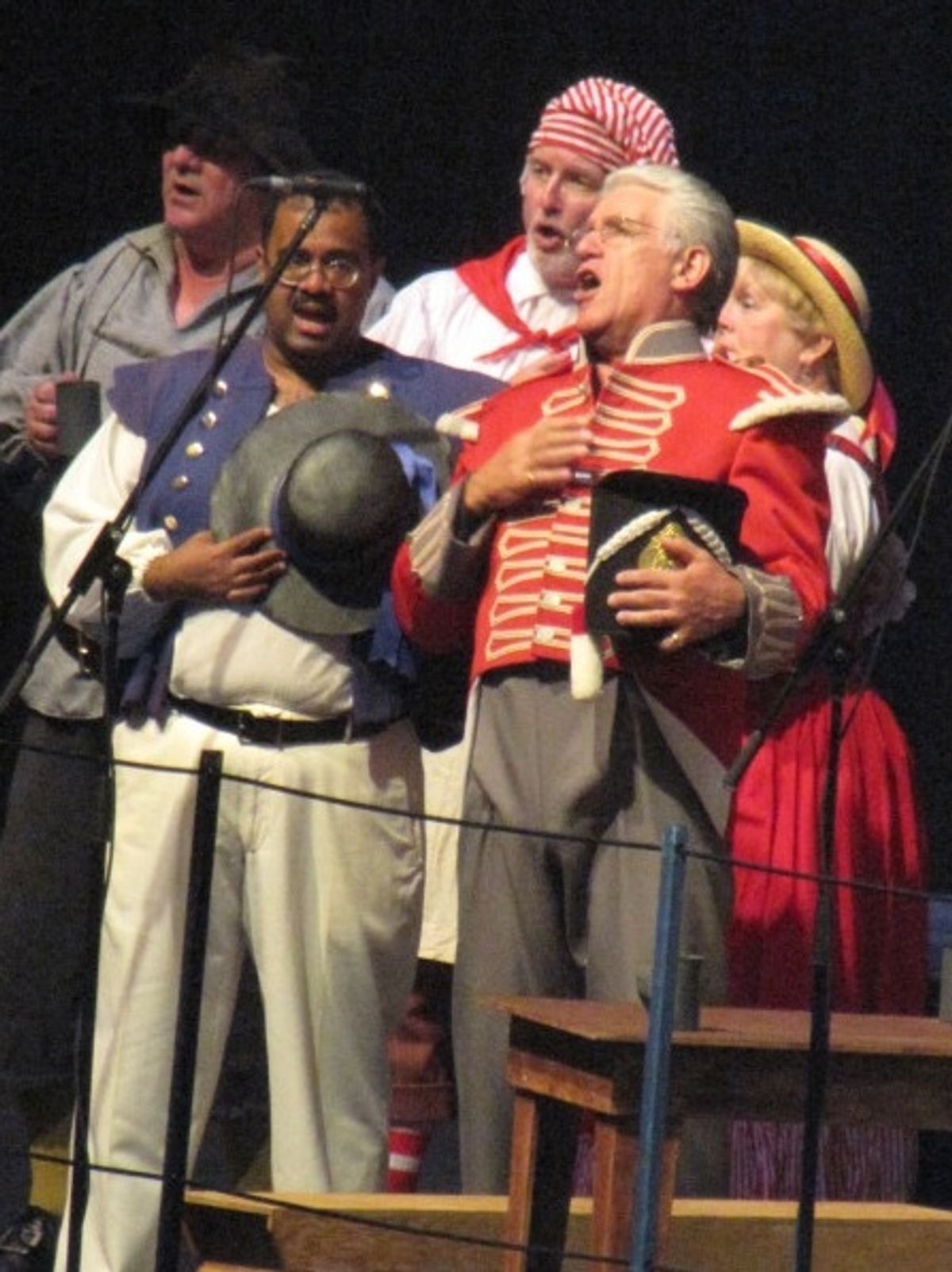 Peter Karrie sings a sea shanty 'I'll have another drink' at 