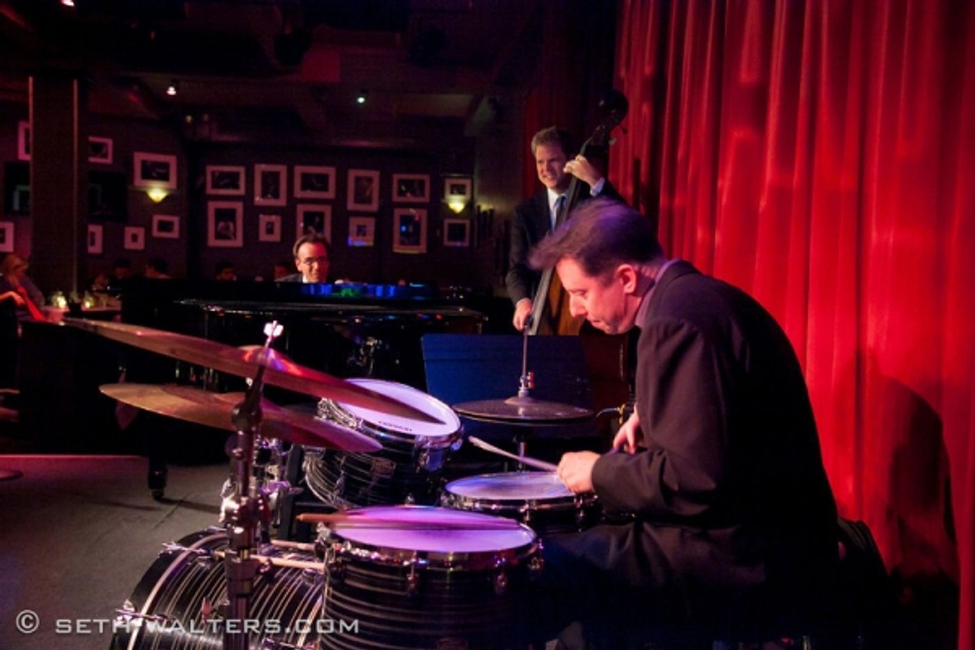 Photo Flash: Corbin Bleu, Jamie de Roy, and More Perform at CAST PARTY  Image