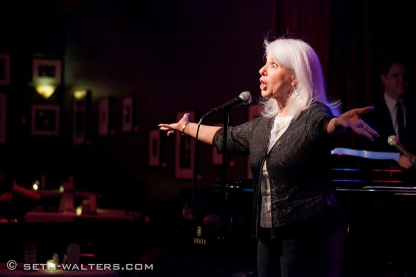 Photo Flash: Corbin Bleu, Jamie de Roy, and More Perform at CAST PARTY  Image