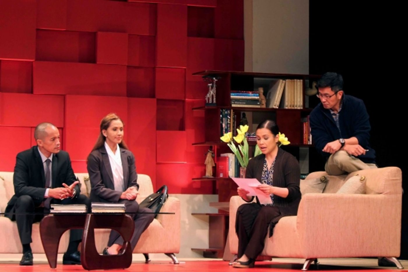 Photo Flash: First Look at Lea Salonga in GOD OF CARNAGE in Manila  Image