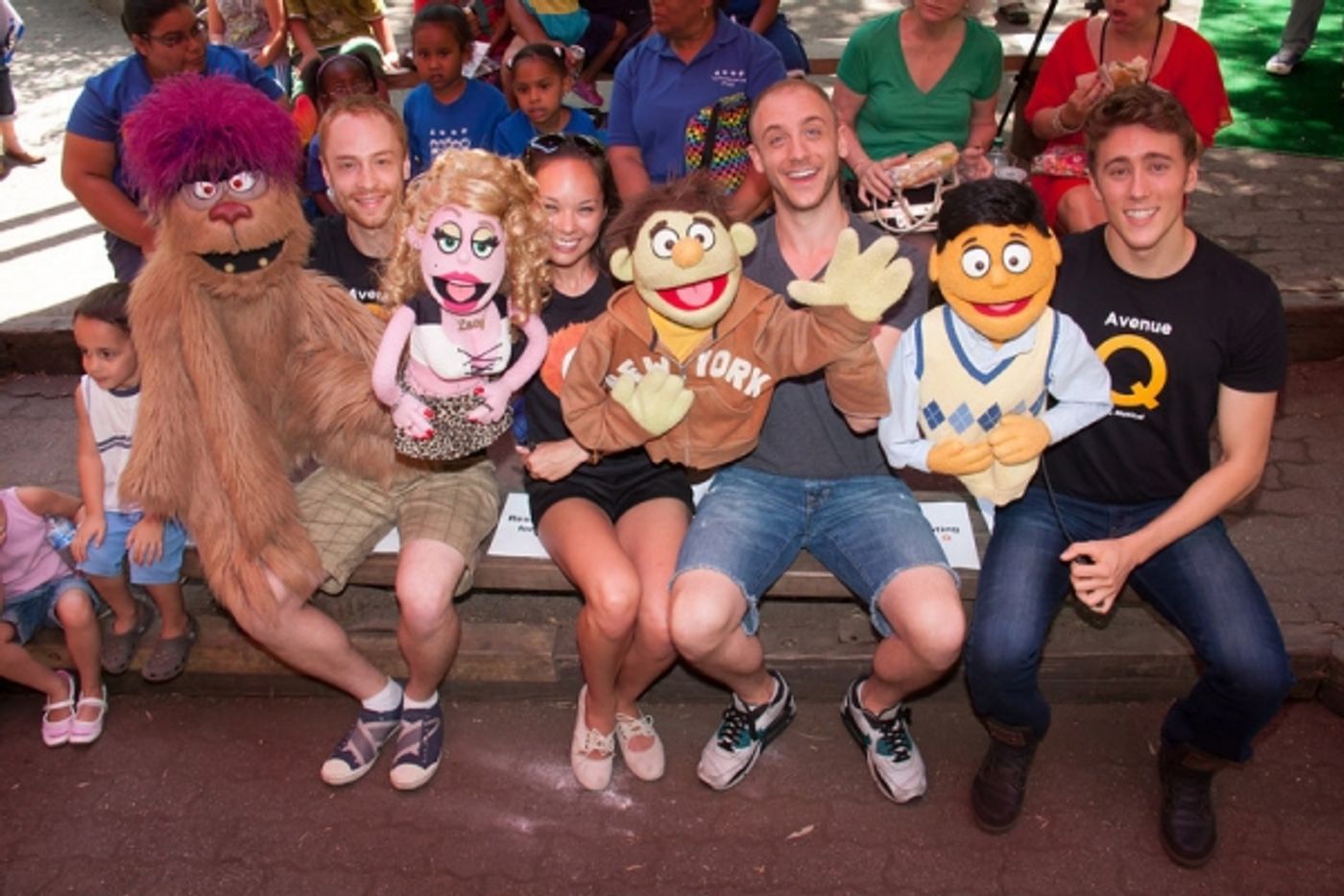 Photo Flash: AVENUE Q Visits AVENUE ZOO at the Bronx Zoo Photo Flash: AVENUE Q Visits AVENUE ZOO at the Bronx Zoo Image
