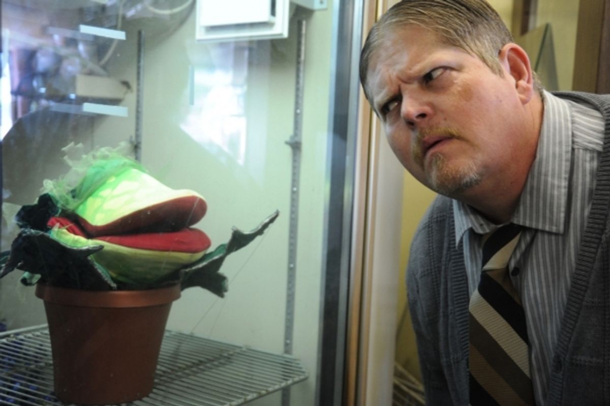 Mark Dissette as Mushnik at 