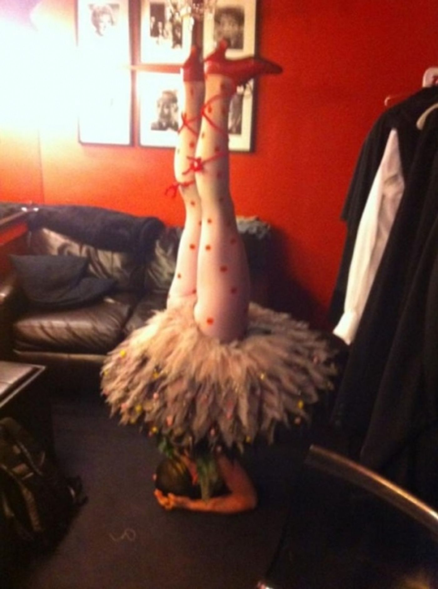 Photo Flash: Saturday Intermission Pics, July 14 - NICE WORK Supports Broadway Barks, BOOK OF MORMON Salutes BRING IT ON and More!  Image