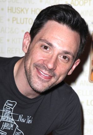 Steve Kazee (Once) @ BroadwayWorld Steve Kazee (Once) Photo