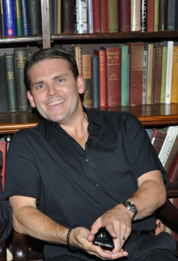 Robert Crieghton Photo