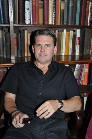 Robert Crieghton Photo