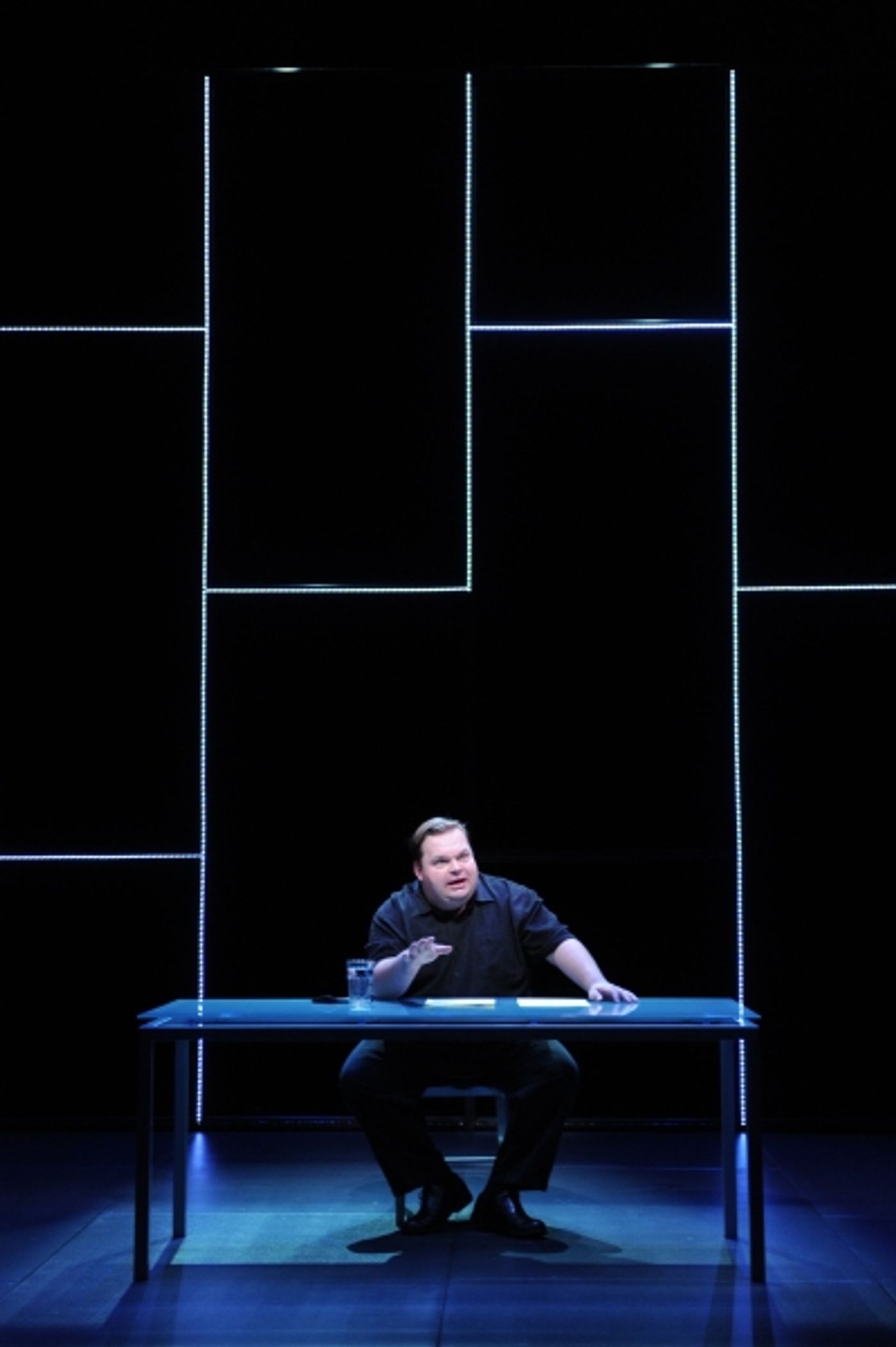 Photo Flash: First Look at Mike Daisey in THE AGONY AND ECSTASY OF STEVE JOBS, Opening 7/17  Image