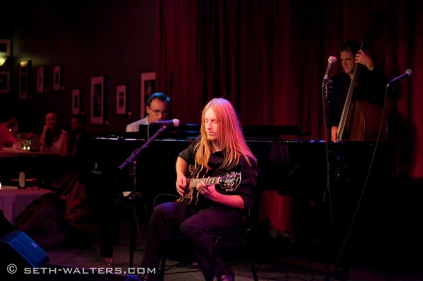Photo Flash: Clint Holmes, CENTRAL AVENUE BREAKDOWN and More at Jim Caruso's Cast Party at Birdland  Image