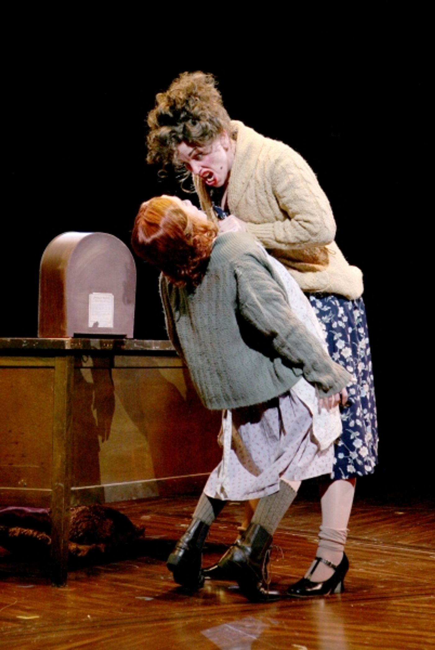 Photo Flash: First Look at Lauren Weintraub, Jacquelyn Piro Donovan and More in NSMT's ANNIE  Image