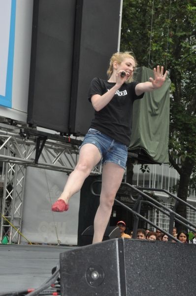 Photo Coverage: WICKED, GHOST, MEMPHIS, and More Perform at Broadway in Bryant Park! — photo 17 of 60