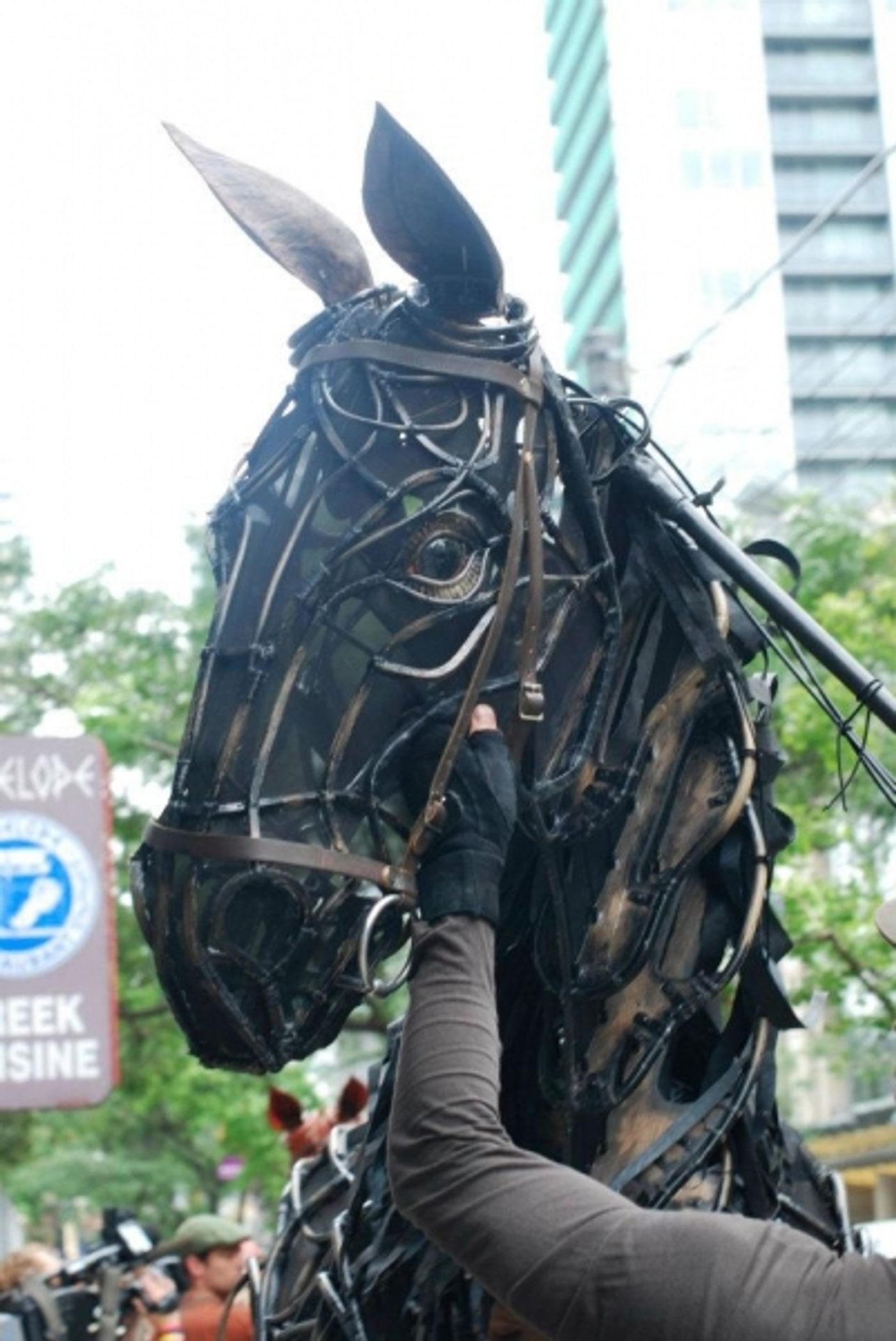 Photo Flash: WAR HORSE's Joey and Topthorn Hit the Streets of Toronto Photo Flash: WAR HORSE's Joey and Topthorn Hit the Streets of Toronto Image