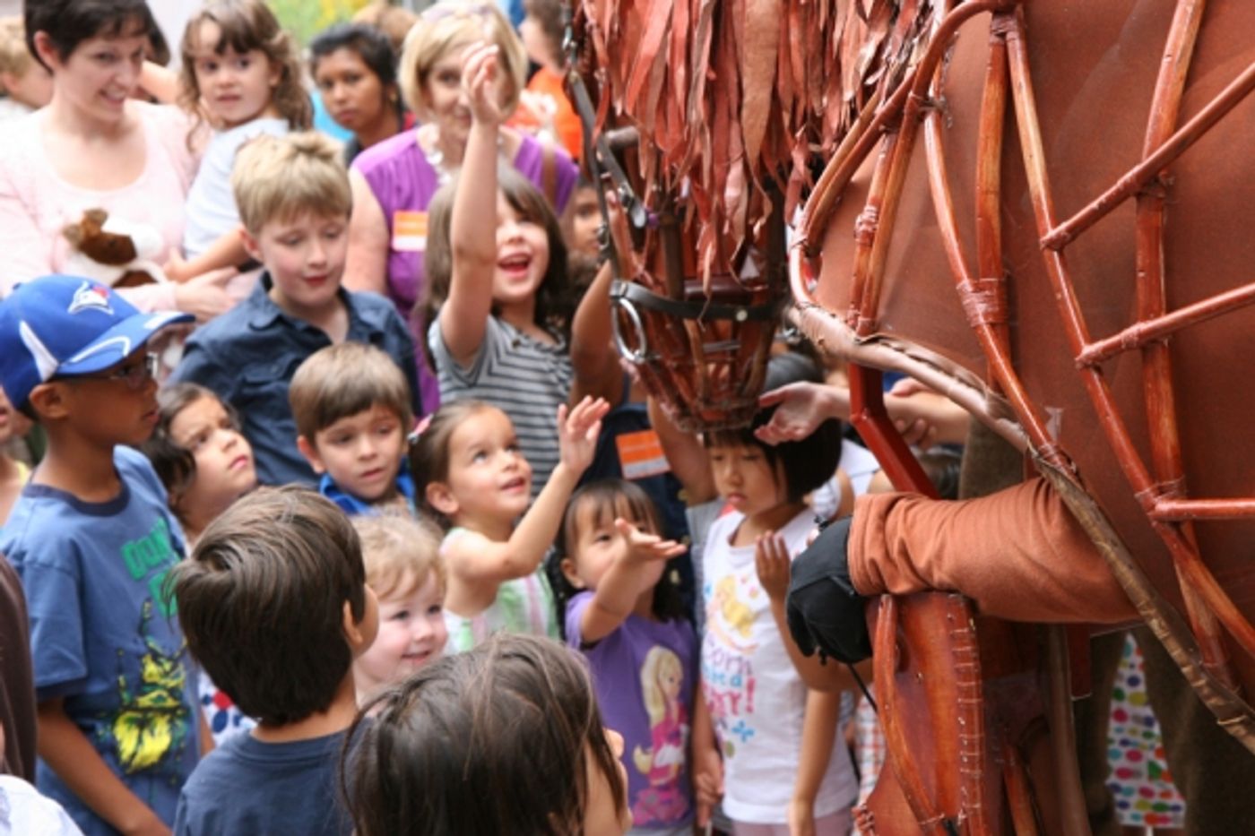 Photo Flash: WAR HORSE's Joey and Topthorn Hit the Streets of Toronto Photo Flash: WAR HORSE's Joey and Topthorn Hit the Streets of Toronto Image