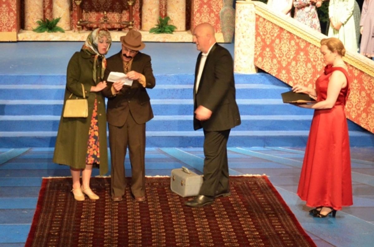 Juliana Chapman, Jody Laufer, Steve Moldt (Daddy Warbucks), Megan Taylor (Grace Farrell)  at 