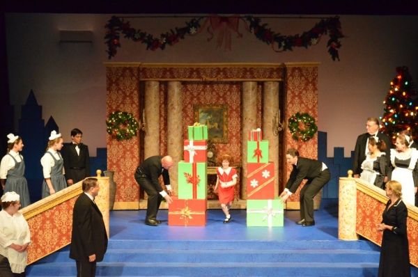 Raquel Leifer and Company Photo