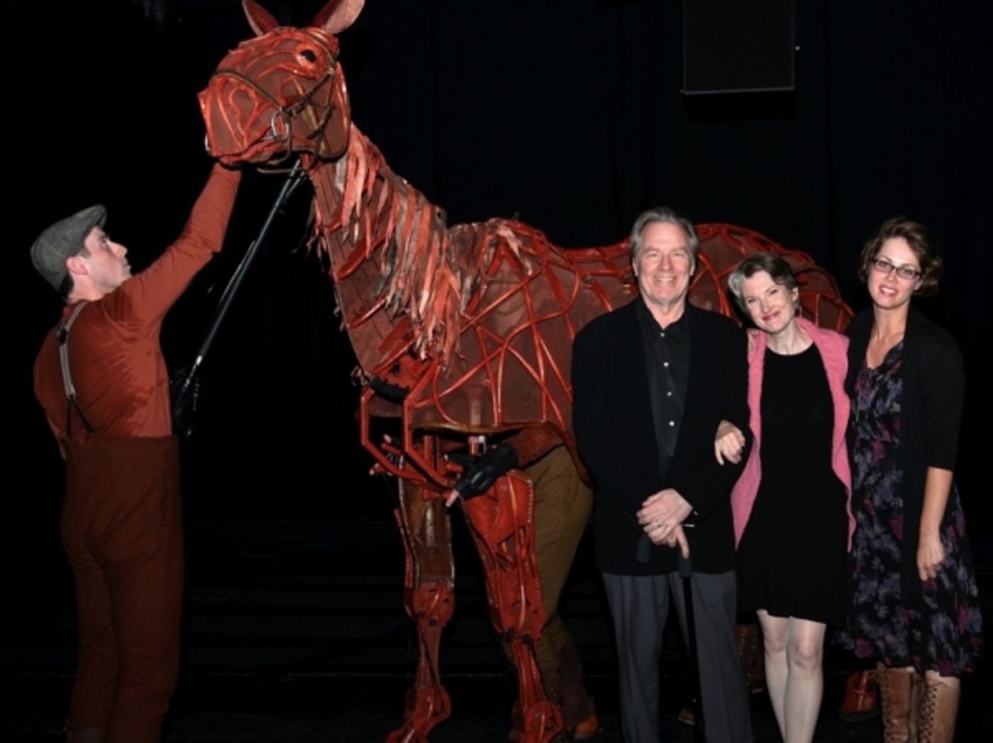 Photo Flash: Michael McKean, Annette O'Toole and More Visit WAR HORSE at the Ahmanson  Image
