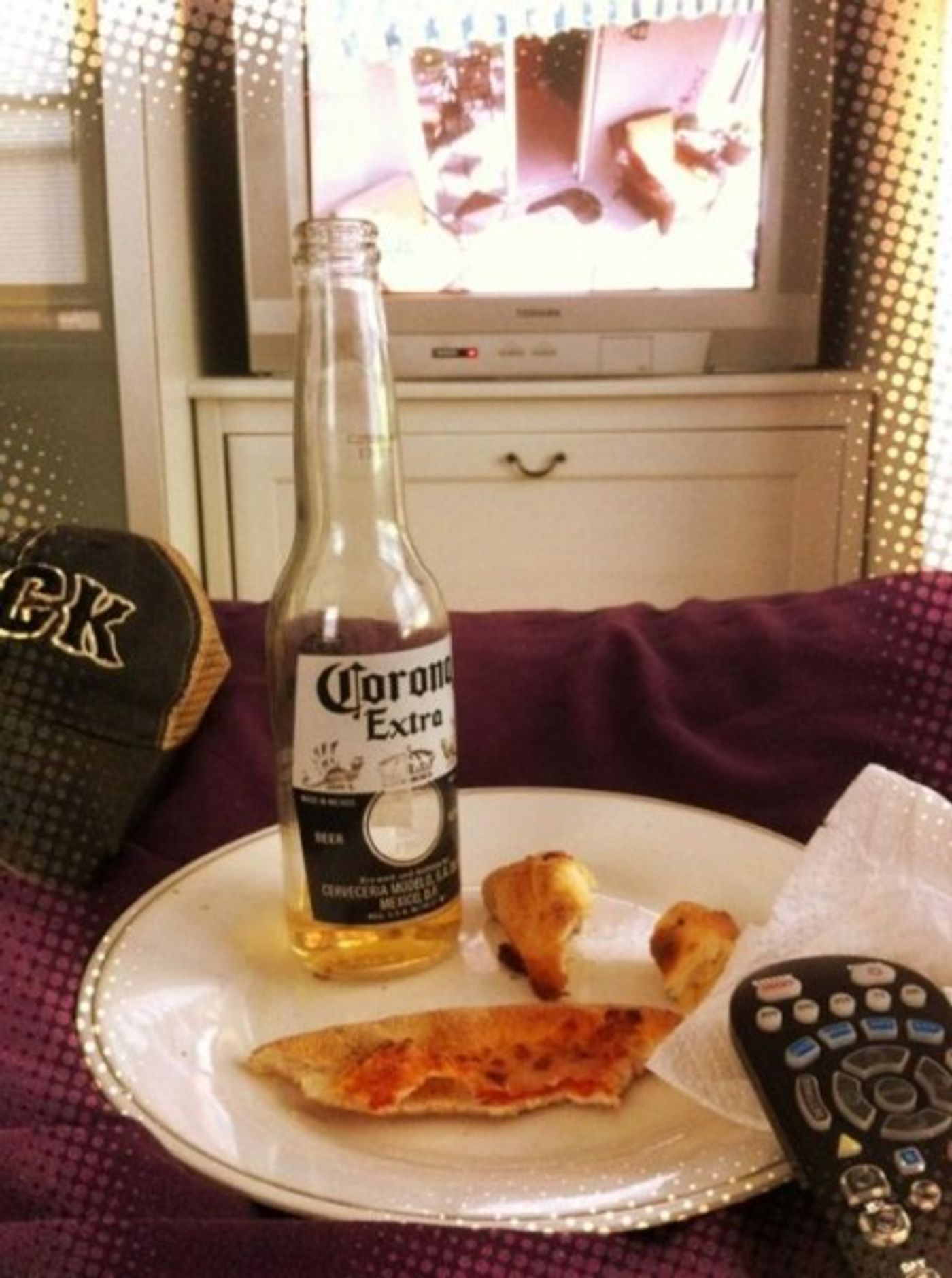 Photo Flash: Saturday Intermission Pics, July 21 - BABY CASE's Hannah Elless & More!  Image