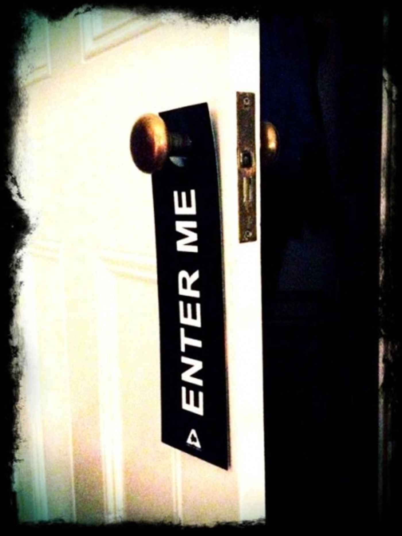 Photo Flash: Saturday Intermission Pics, July 21 - BABY CASE's Hannah Elless & More!  Image