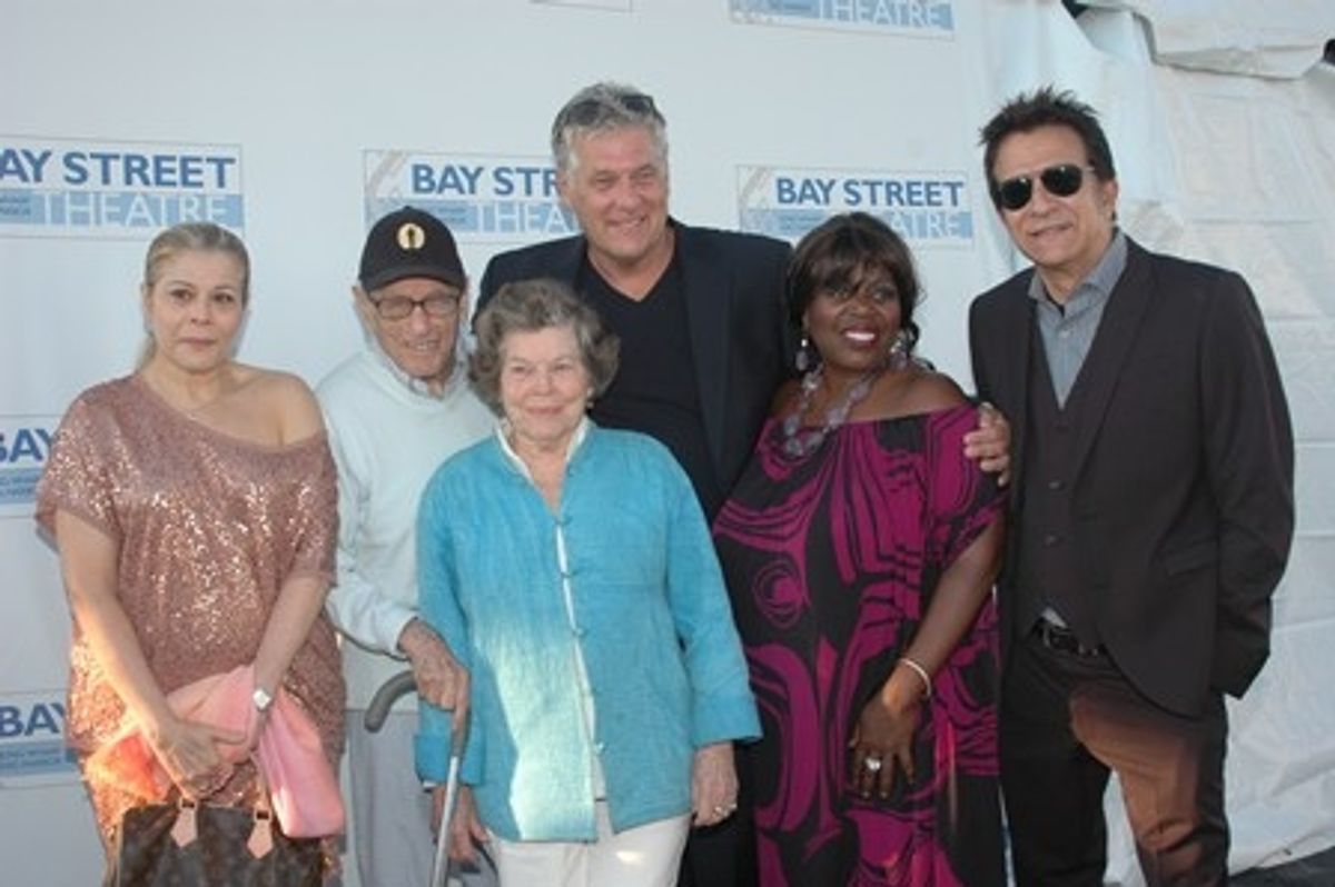 Roberta Wallach, Eli Wallach, Anne Jackson, Murphy Davis, Lillias White and Paul Levine at 