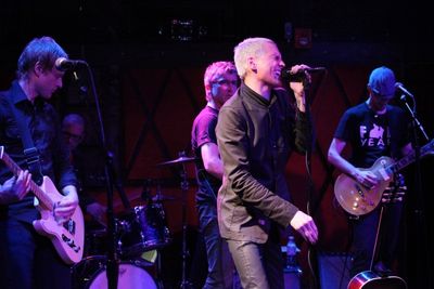 Tony Vincent and band Photo