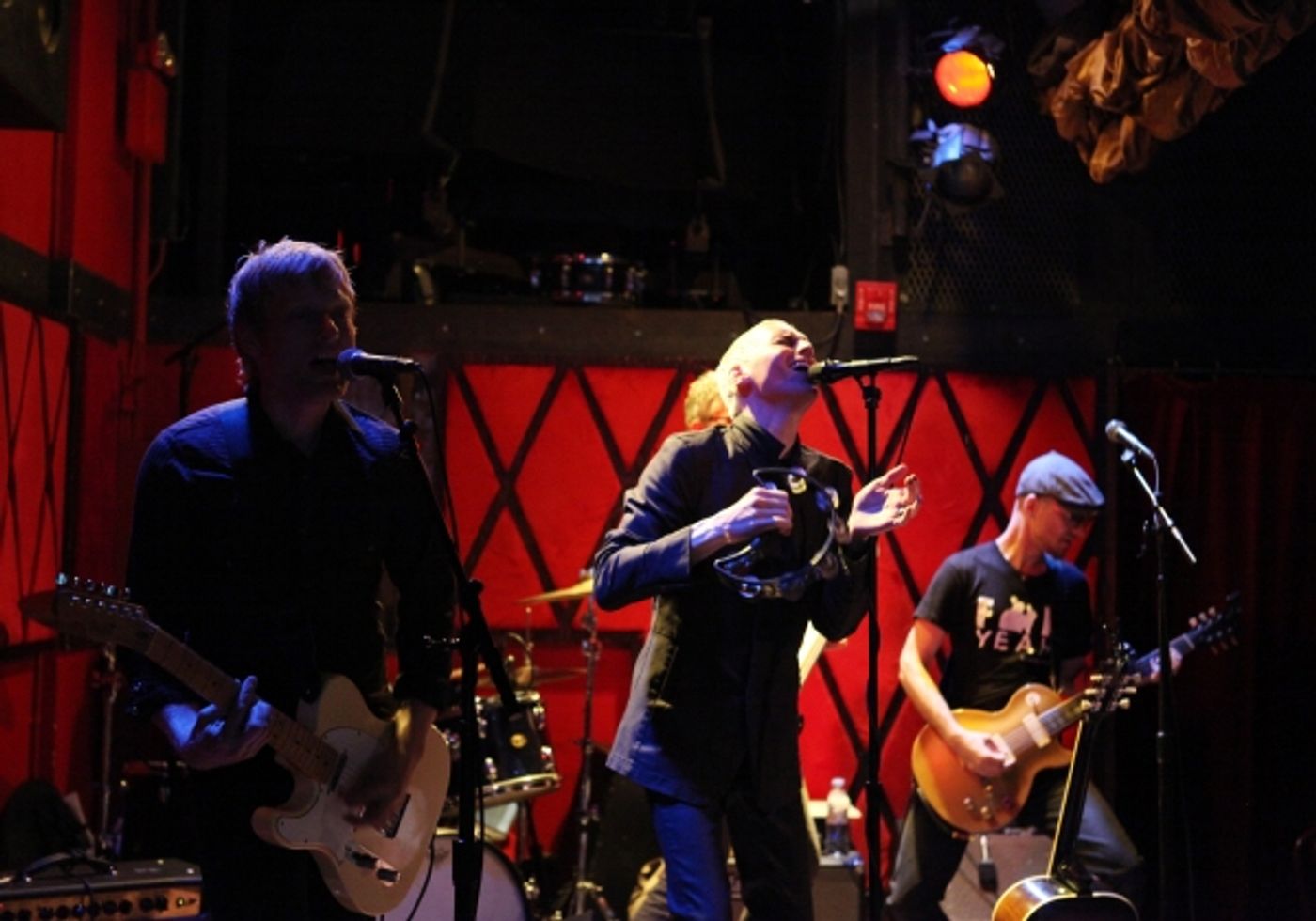 Exclusive Photo Coverage: Tony Vincent Brings Solo Concert to Rockwood Music Hall!  Image