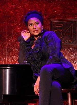 Jennifer Lewis Photo