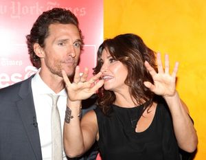 Matthew McConaughey & Gina Gershon Photo