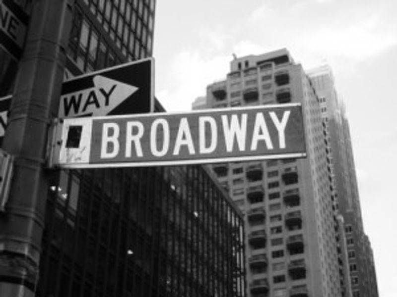 tipstosaveonbroadway profile photo