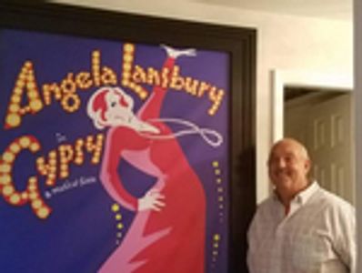 TEACHEROFTHEATER Profile Photo