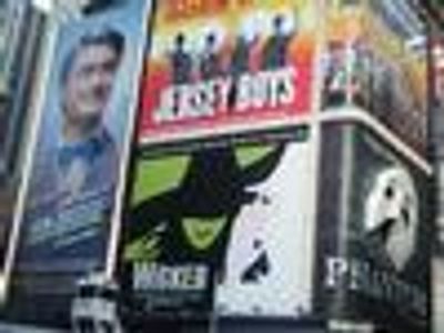 MusicalTheatreNerd Profile Photo