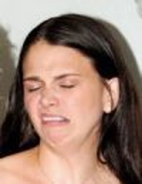 suttonfoster profile photo