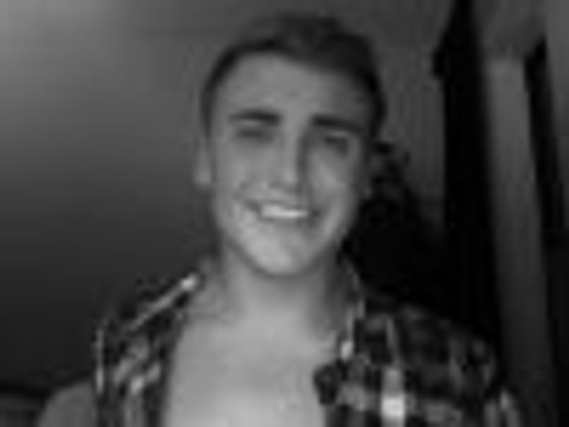 parislover87 profile photo