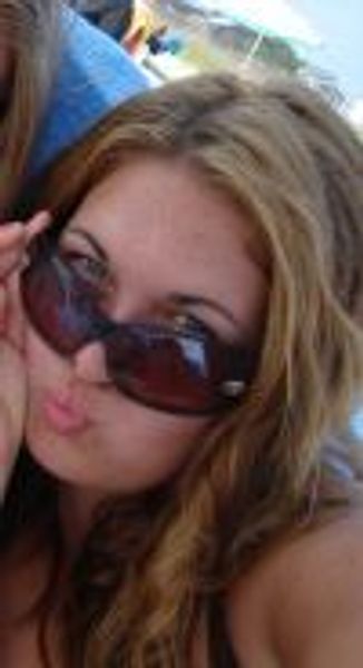 ilovedrsandNLB profile photo