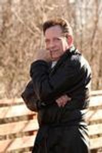 Ashton Wolf Profile Photo