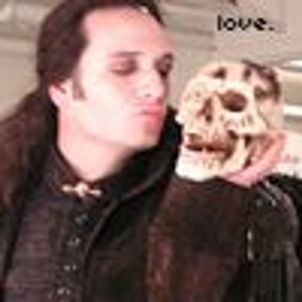 LuvBroadwayHugs profile photo
