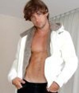 Robbie3 Profile Photo